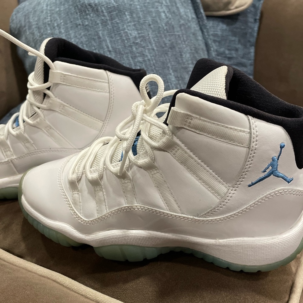White Jordan gamma